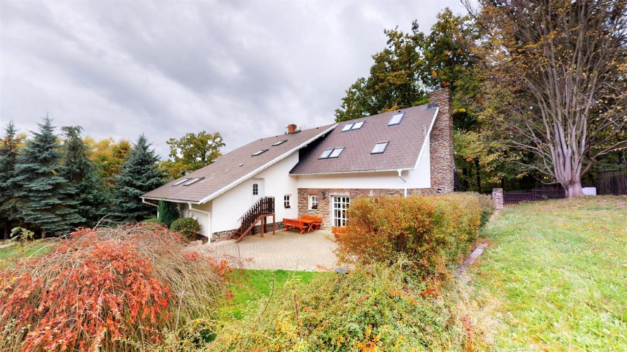 Hodousice Pension U Sebastiana מראה חיצוני תמונה