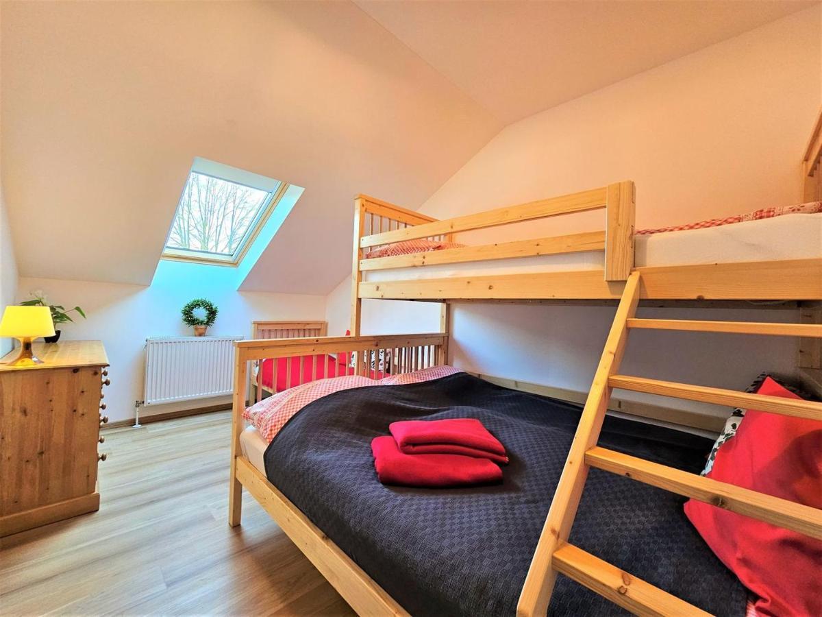 Hodousice Pension U Sebastiana מראה חיצוני תמונה