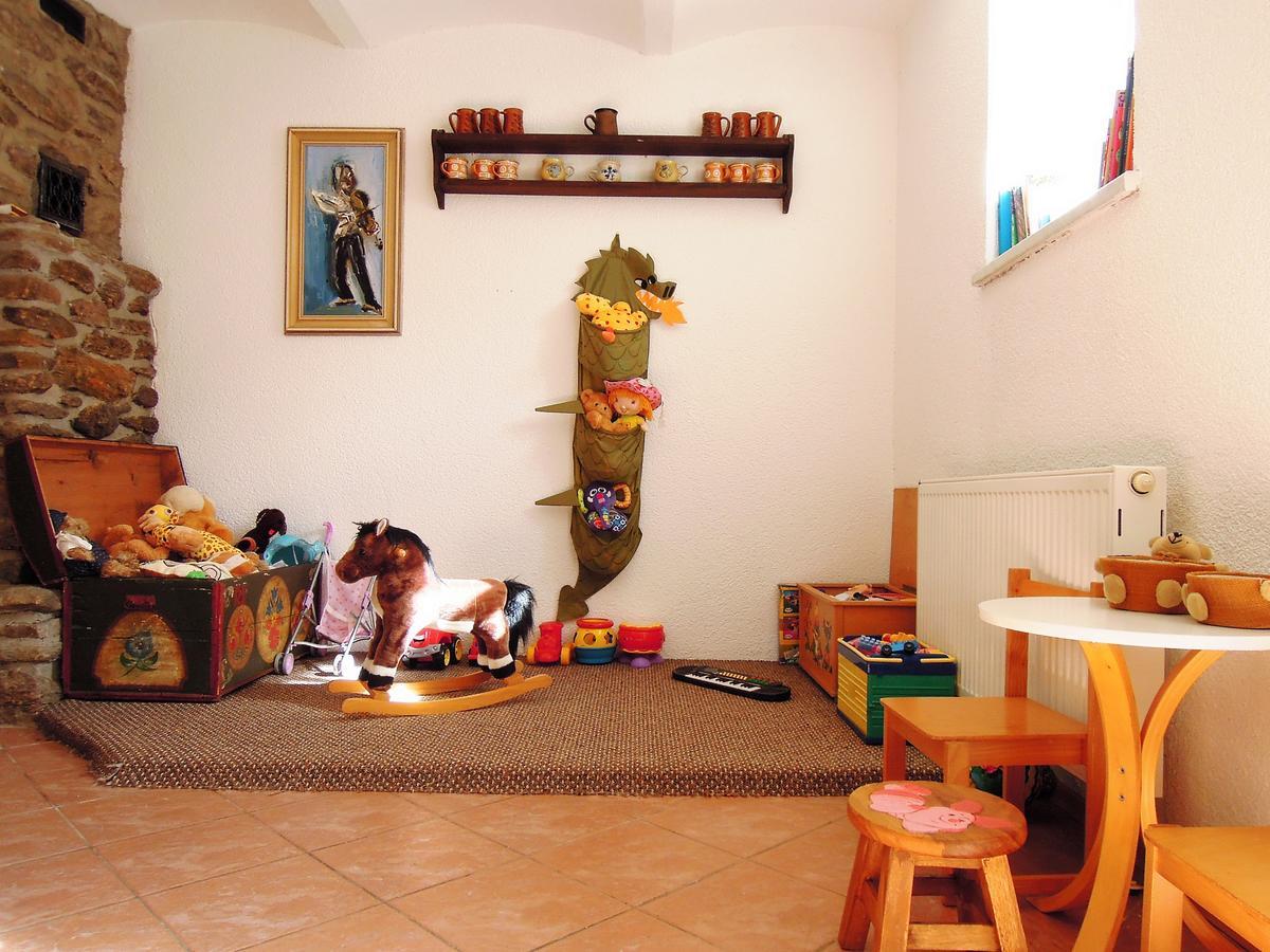 Hodousice Pension U Sebastiana מראה חיצוני תמונה